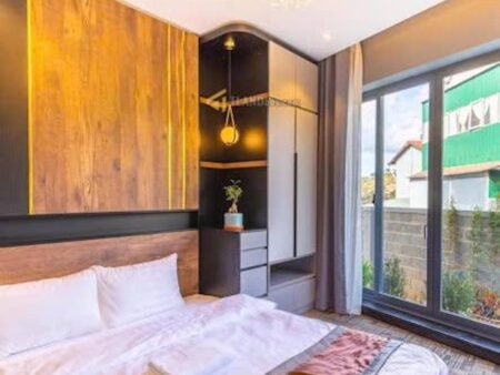 Homestay Villa Hẻm Ô Tô Nhỏ Xô Viết Nghệ Tĩnh, P7, Đà Lạt, mặt tiền ngang 21m