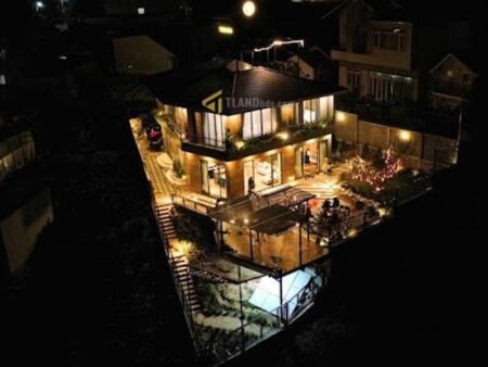 Homestay Villa Hẻm Ô Tô Nhỏ Xô Viết Nghệ Tĩnh, P7, Đà Lạt, mặt tiền ngang 21m