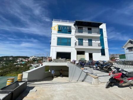 Khách Sạn Mặt Tiền Khe Sanh, Phường 10, Đà Lạt 36 PKD view đẹp