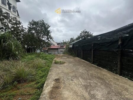 Đất hẻm ô tô lớn Phù Đổng Thiên Vương, P8, Đà Lạt, Mặt tiền 12.72m