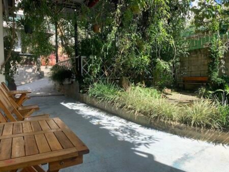 Villa Hai Mặt Tiền Đường Cô Giang, Phường 9, Đà Lạt trung tâm tiện nghi