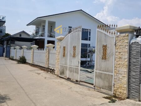 Nhà Cấp 4 Hẻm Ô Tô Lớn Trạng Trình, P9, Đà Lạt ngang rộng gần 21m