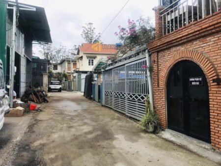Đất Hiếm Hẻm Ô Tô Lớn Tương Phố, Phường 9, Đà Lạt ngang rộng 14m