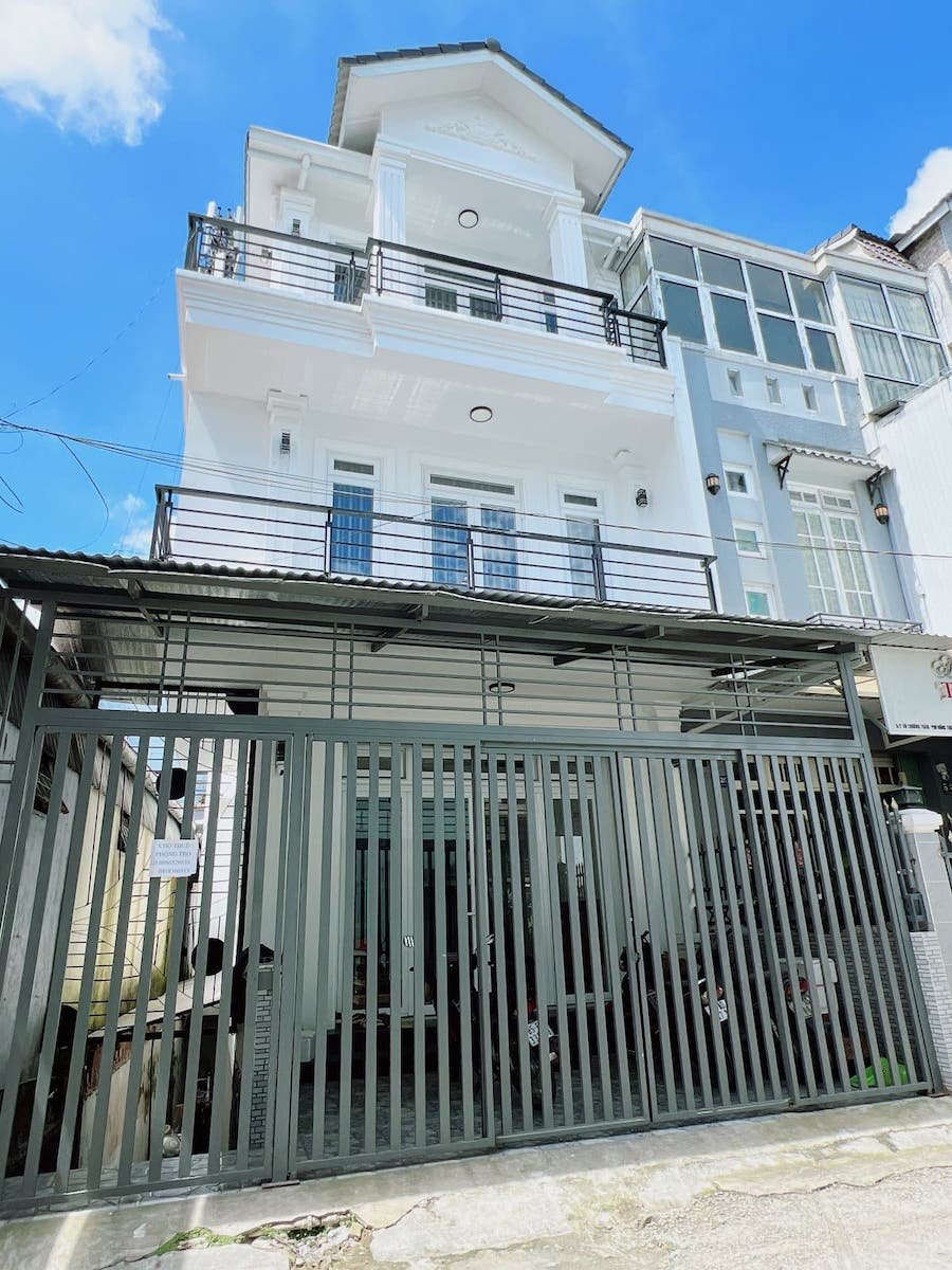 Nhà phố hẻm ô tô lớn Võ Trường Toản, P8, Đà Lạt, mặt tiền rộng 7.11m Nhà phố hẻm ô tô lớn Võ Trường Toản, P8, Đà Lạt, mặt tiền rộng 7.11m