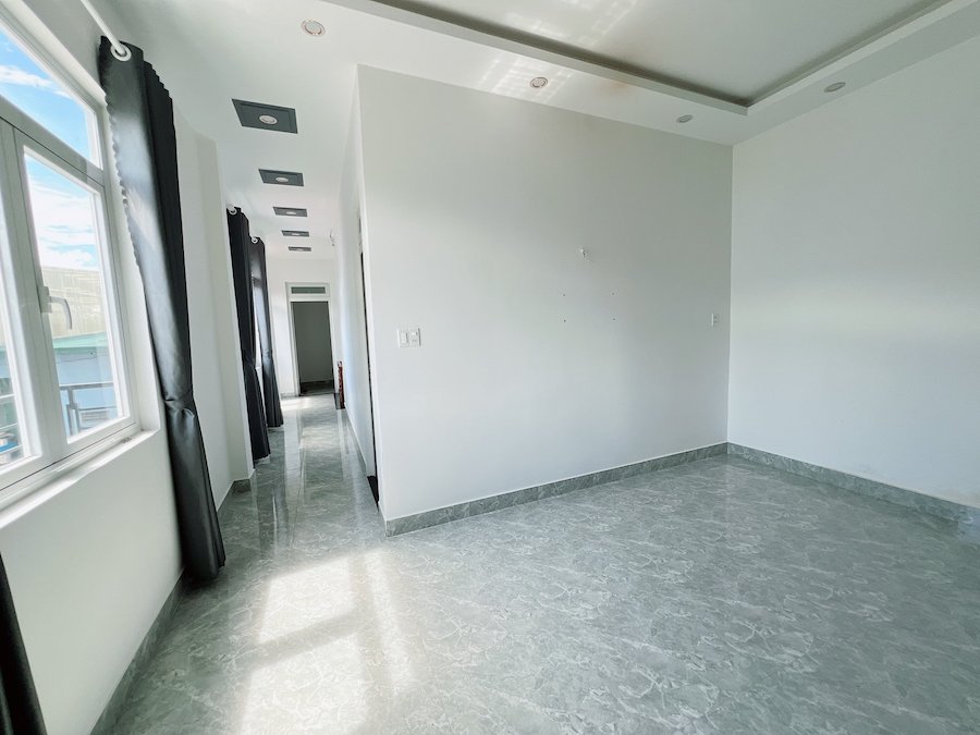 Nhà phố hẻm ô tô lớn Võ Trường Toản, P8, Đà Lạt, mặt tiền rộng 7.11m Nhà phố hẻm ô tô lớn Võ Trường Toản, P8, Đà Lạt, mặt tiền rộng 7.11m