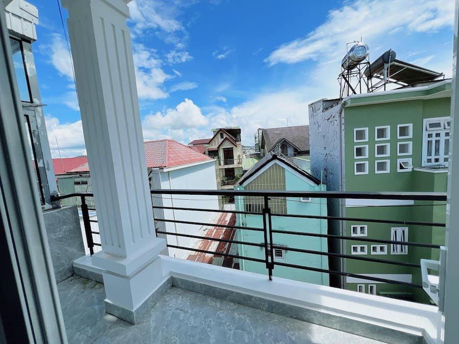 Nhà phố hẻm ô tô lớn Võ Trường Toản, P8, Đà Lạt, mặt tiền rộng 7.11m Nhà phố hẻm ô tô lớn Võ Trường Toản, P8, Đà Lạt, mặt tiền rộng 7.11m