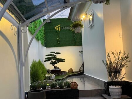 Villa hẻm ô tô lớn Trần Đại Nghĩa, Phường 8, Đà Lạt, mặt tiền rộng 15m