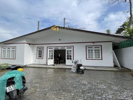 Nhà Cấp 4 Mặt Tiền Lý Thường Kiệt, Phường 9, Đà Lạt ngang rộng đến 13m