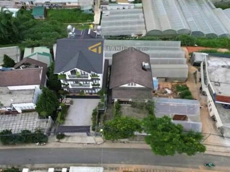 Villa 4 tầng sân vườn mặt tiền Trần Khánh Dư, P8, Đà Lạt, 10m x 29m