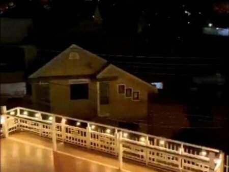 Khách Sạn Mặt Tiền Mê Linh, P9, Đà Lạt, ngang rộng 14.02m