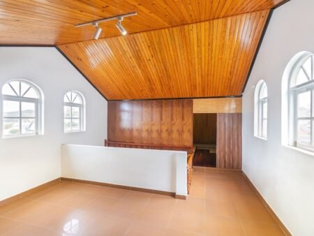 Nhà Phố Hẻm Ô Tô Lớn Lữ Gia, Phường 9, Đà Lạt, chiều ngang 6.95m