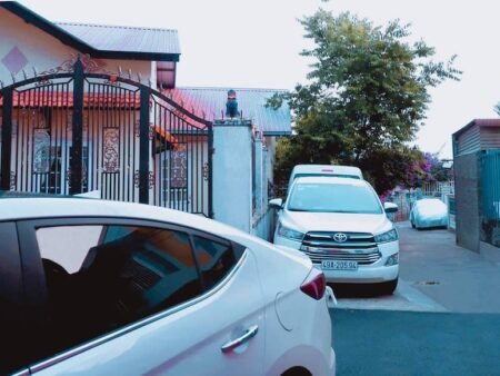 Nhà Cấp 4 Hẻm Ô Tô Nhỏ Nguyễn Du, Phường 10, Đà Lạt mặt tiền rộng 15m