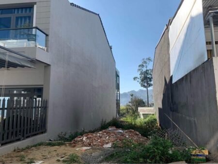 Đất mặt tiền Nguyễn Trung Trực, P3, Đà Lạt, mặt tiền rộng 4m full thổ