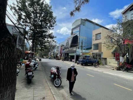 Đất Mặt Tiền Yersin, Phường 10, Đà Lạt mặt tiền rộng 10m
