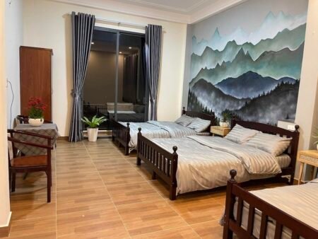 Villa 4 Tầng Hẻm Ô Tô Lớn Trịnh Hoài Đức, Phường 11, Đà Lạt 8 Phòng KD