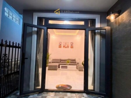 Nhà Cấp 4 Hẻm Nhỏ Ngô Thì Nhậm, Phường 4, Đà Lạt ngang 4.95 m