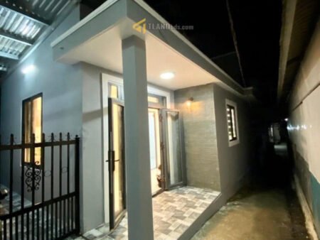 Nhà Cấp 4 Hẻm Nhỏ Ngô Thì Nhậm, Phường 4, Đà Lạt ngang 4.95 m