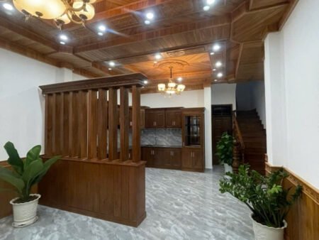 Nhà Phố 4 Tầng Mặt Tiền Nguyễn An Ninh, Phường 6, Đà Lạt mặt tiền rộng 5m