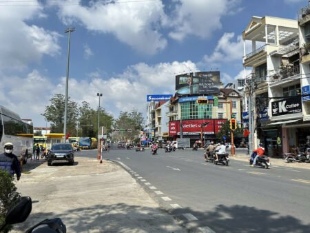Mặt tiền mặt bằng kinh doanh ngã tư Phan Chu Trinh, Đà Lạt