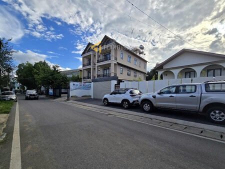 Nhà Cấp 4 Mặt Tiền Yersin, Phường 9, Đà Lạt, ngang rộng 16.5m