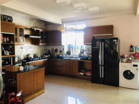 Nhà cấp 4 hai MT Hoàng Hoa Thám, P10, Đà Lạt mặt tiền rộng 13.37m