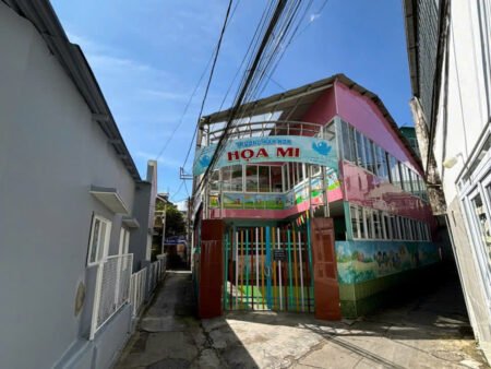 Nhà cấp 4 hẻm nhỏ Hoàng Diệu, P5, Đà Lạt, mặt tiền rộng 11m