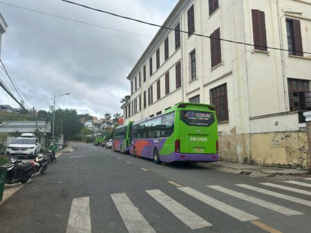 Đất mặt tiền Lương Thế Vinh, P3, Đà Lạt, đất rộng 10.7m x 18.8m