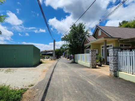 Đất nông nghiệp MT Huỳnh Tấn Phát, P11, Đà Lạt, Mặt tiền rộng 18m