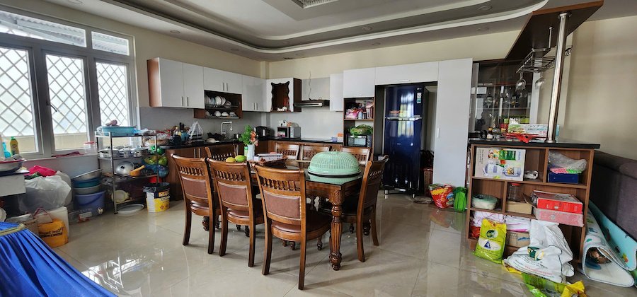 Khách sạn 4 tầng 2 mặt tiền gần Trần Phú, 12x17m, 27PKD, có hầm xe thu nhập tốt Khách sạn 4 tầng 2 mặt tiền gần Trần Phú, 12x17m, 27PKD, có hầm xe thu nhập tốt