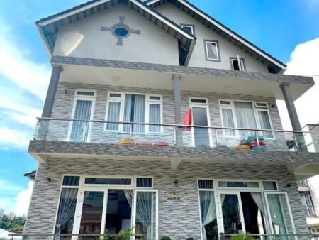 Biệt thự 4 tầng Mặt tiền Nguyễn Đình Quân, P5, 24x18m, đậu được 10 xe oto