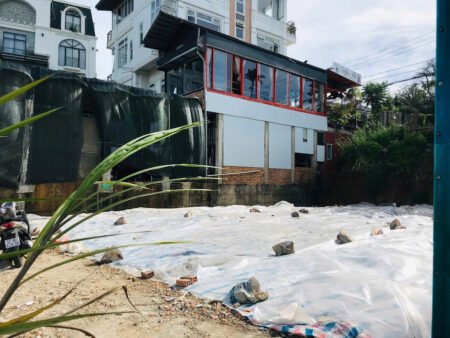 Đất hẻm ô tô lớn Triệu Việt Vương, Phường 3, Đà Lạt, Mặt tiền rộng 14m