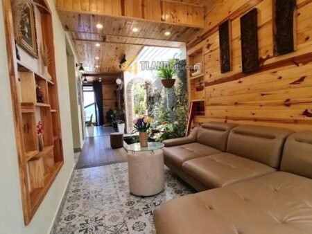 Homestay hẻm ô tô lớn Huỳnh Tấn Phát, P11, Đà Lạt, mặt tiền rộng 6m