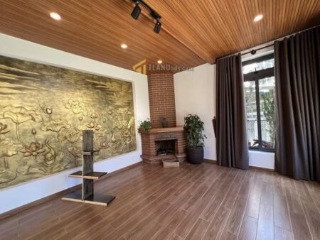 Nhà phố mặt tiền Triệu Việt Vương, P3, Đà Lạt, Mặt tiền rộng 70m