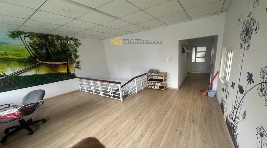 Villa 2 tầng hẻm ô tô lớn Chi Lăng, P9, Đà Lạt, mặt tiền rộng 5m Villa 2 tầng hẻm ô tô lớn Chi Lăng, P9, Đà Lạt, mặt tiền rộng 5m