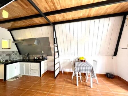 Homestay mặt tiền Nguyễn Trung Trực, P3, Đà Lạt, mặt tiền rộng 6m