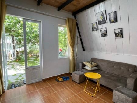 Homestay mặt tiền Nguyễn Trung Trực, P3, Đà Lạt, mặt tiền rộng 6m