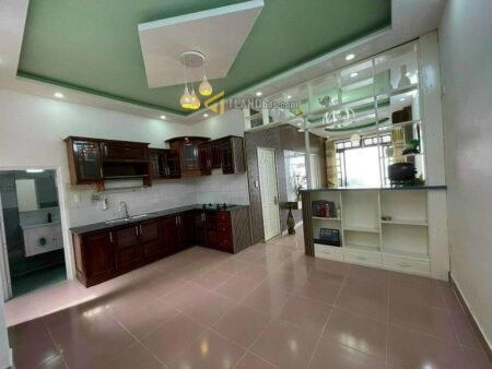 Nhà phố hẻm nhỏ Dã Tượng, P5, Đà Lạt, mặt tiền rộng 5.96m