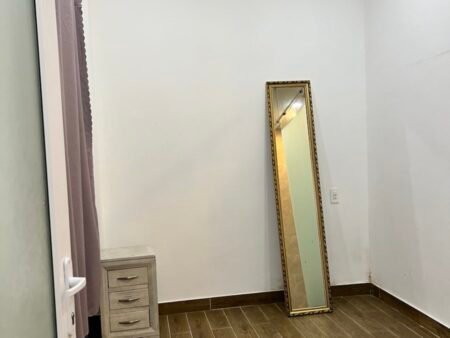 Nhà phố hẻm ô tô lớn Phan Đình Phùng, P2, Đà Lạt, mặt tiền ngang 4.2m