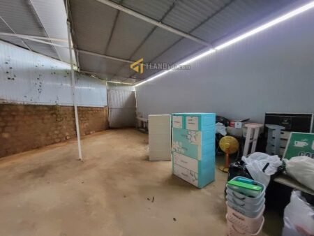 Nhà cấp 4 hẻm ô tô lớn Trại Mát, P11, Đà Lạt, mặt tiền ngang 17m