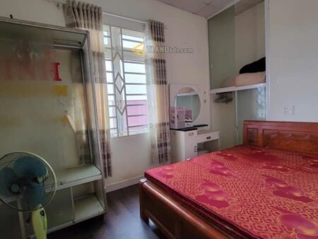 Nhà cấp 4 hẻm ô tô lớn Trại Mát, P11, Đà Lạt, mặt tiền ngang 17m