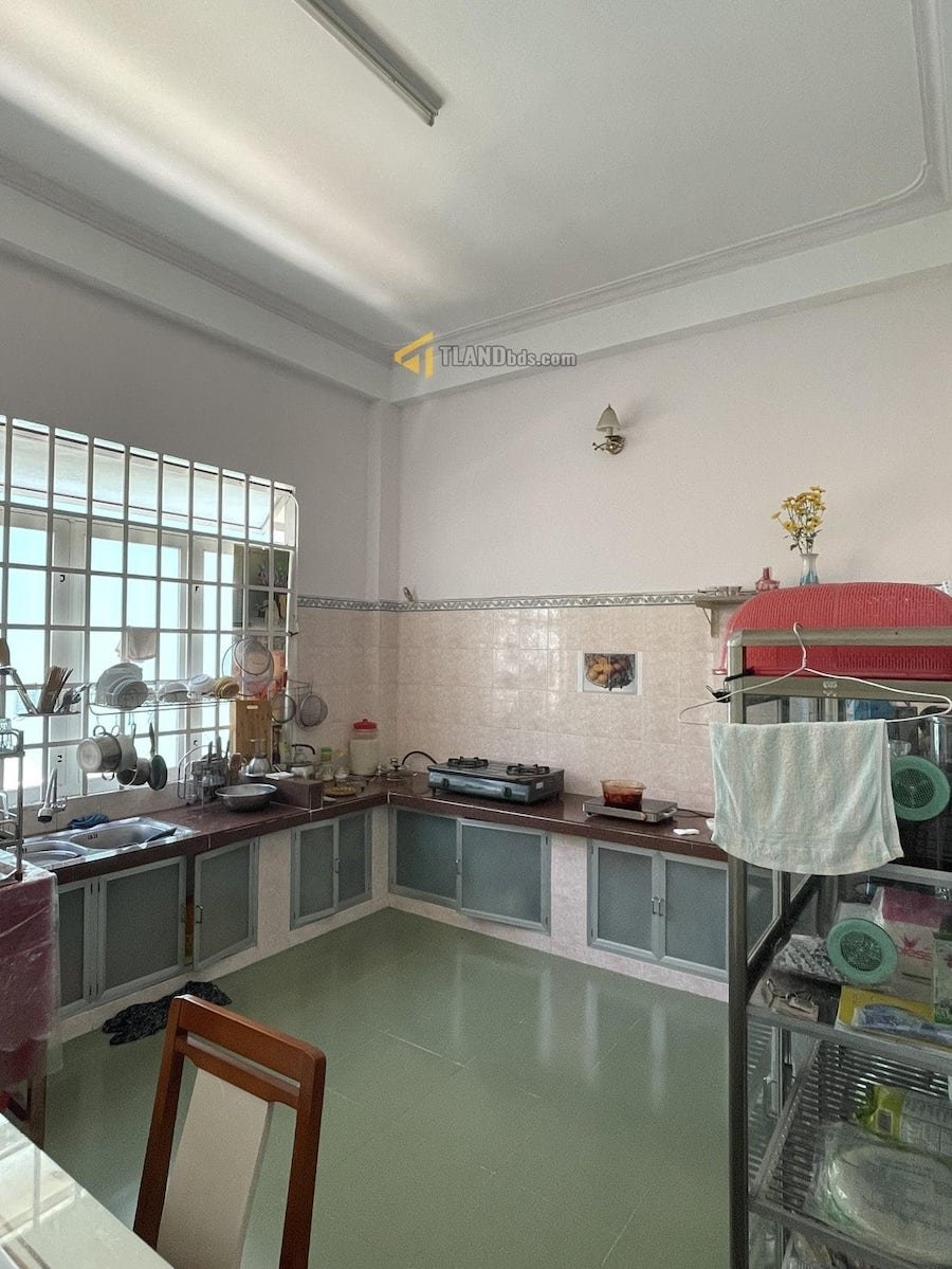 Nhà phố mặt tiền Bà Triệu, P3, Đà Lạt, khuôn đất vuông vức 5m x 20m Nhà phố mặt tiền Bà Triệu, P3, Đà Lạt, khuôn đất vuông vức 5m x 20m