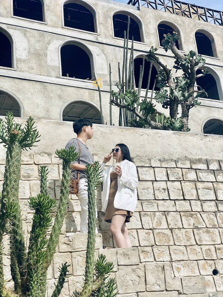 Đất mặt tiền đang kinh doanh cafe Hoàng Hoa Thám, P10, đất rộng 18m x 109m Đất mặt tiền đang kinh doanh cafe Hoàng Hoa Thám, P10, đất rộng 18m x 109m