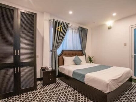 Villa mặt tiền ba tháng tư, P3, Đà Lạt khuôn đất vuông vức 10.95m x 24.6m