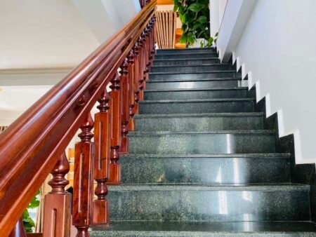 Nhà phố mặt tiền Triệu Việt Vương, P3, Đà Lạt, Mặt tiền rộng 70m