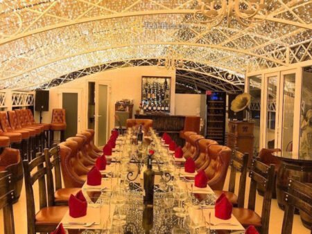 Khách sạn mặt tiền Tô Hiến Thành, P3, Đà Lạt, Mặt tiền rộng 20m 40 PKD