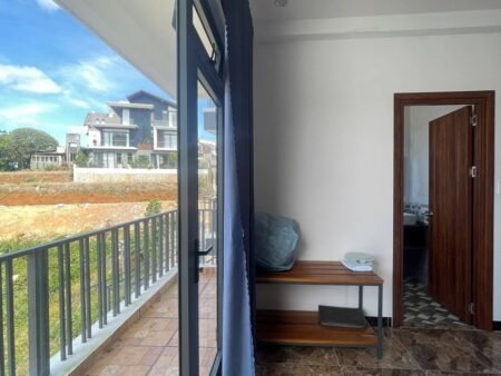 Villa Kinh Doanh Lợi 2 Mặt Tiền Gần Làng Hoa Vạn Thành Đà Lạt