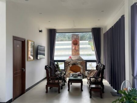 Villa Kinh Doanh Lợi 2 Mặt Tiền Gần Làng Hoa Vạn Thành Đà Lạt