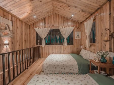 Nhà gỗ xinh trung tâm Trần Phú Phường 3 cũ Đà Lạt