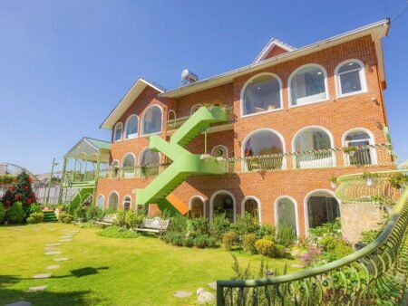 Homestay sân vườn thiết kế xinh xắn Ngô Tất Tố P Lâm Viên Đà Lạt