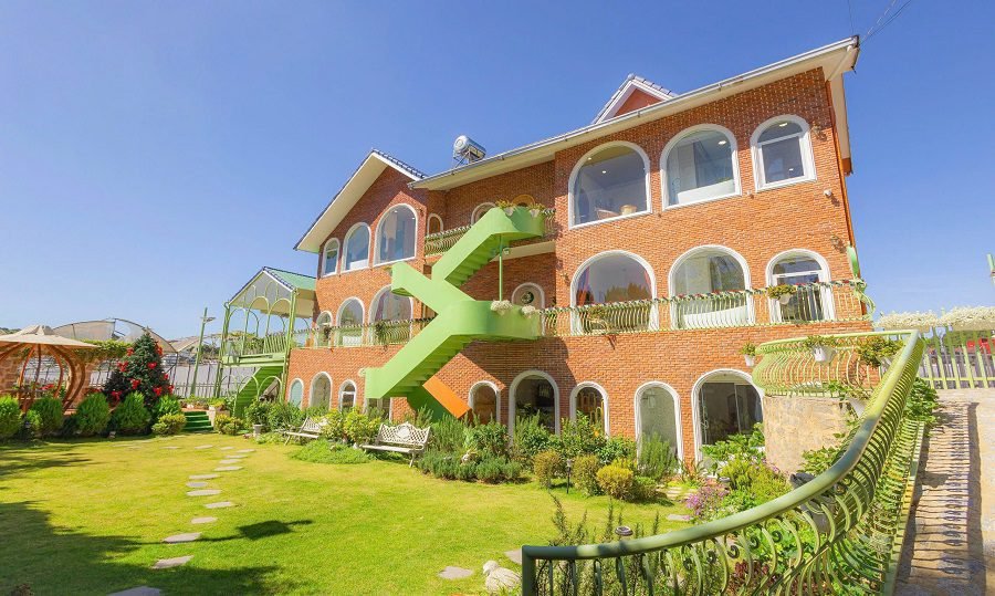 Homestay sân vườn thiết kế xinh xắn Ngô Tất Tố P Lâm Viên Đà Lạt Homestay sân vườn thiết kế xinh xắn Ngô Tất Tố P Lâm Viên Đà Lạt